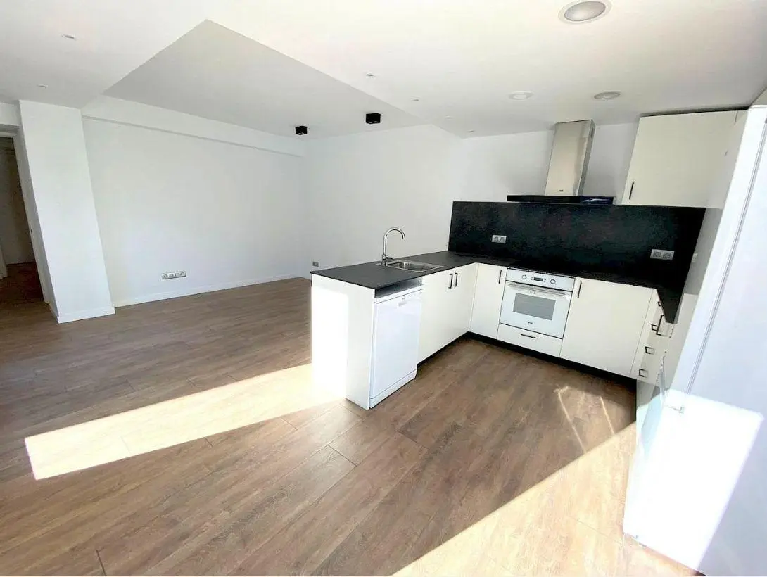 Otro de 4 habitaciones en Andorra la Vella, foto 1 de 17