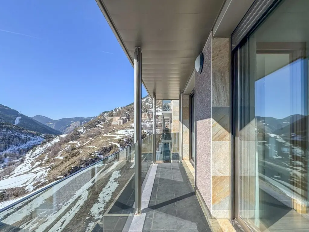 Piso de 1 habitación en Canillo, foto 1 de 1