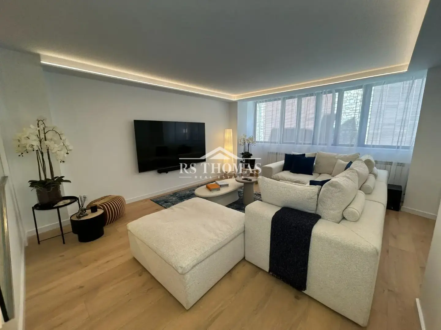 Apartamento de 5 habitaciones en Andorra la Vella, foto 1 de 68