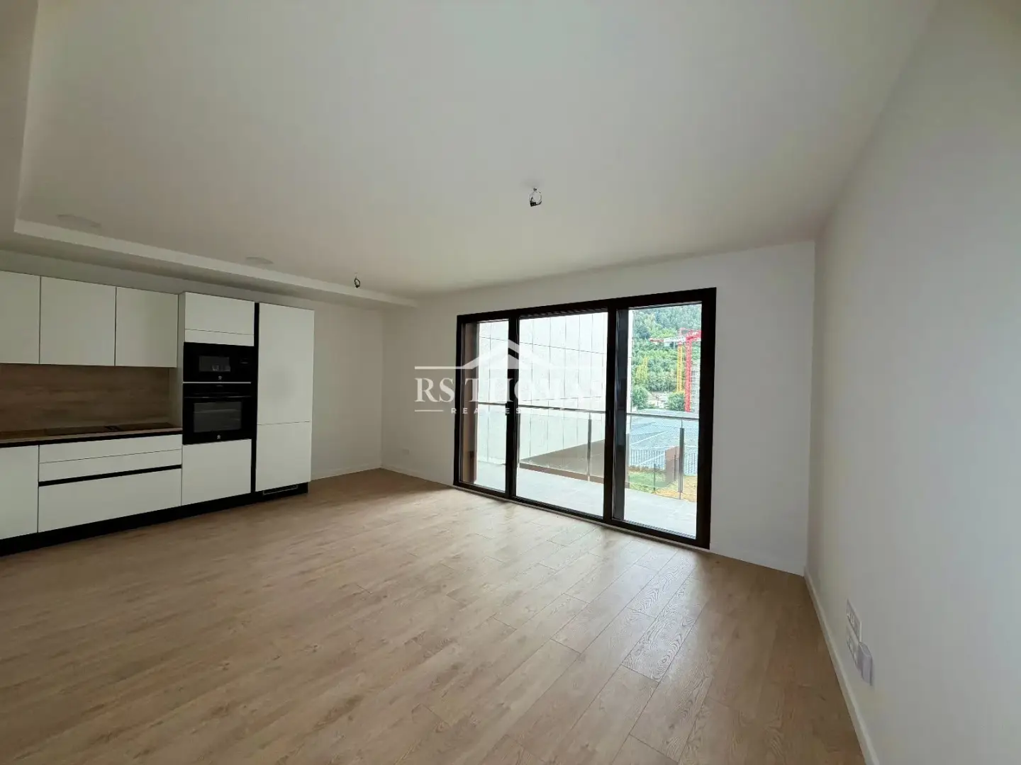 Piso de 3 habitaciones en Encamp, foto 1 de 25