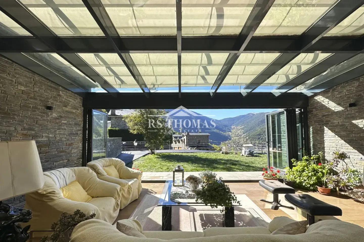 Xalet de 4 habitacions a La Massana, foto 1 de 44