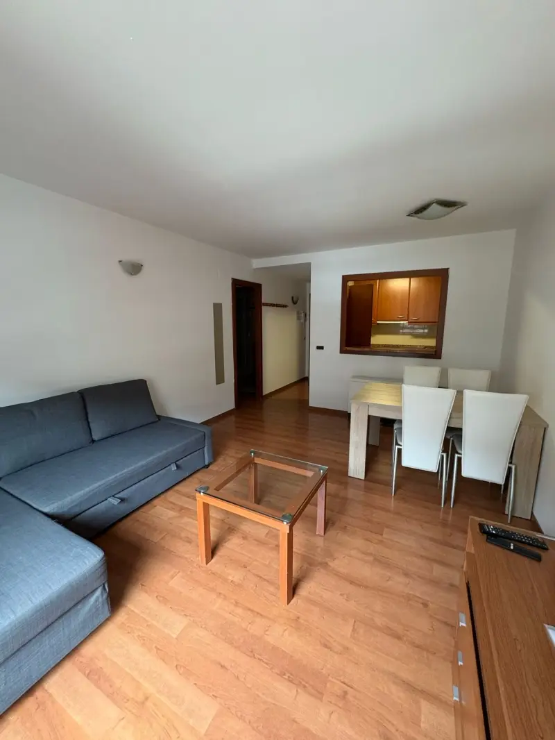 Piso de 1 habitación en Encamp, foto 1 de 9