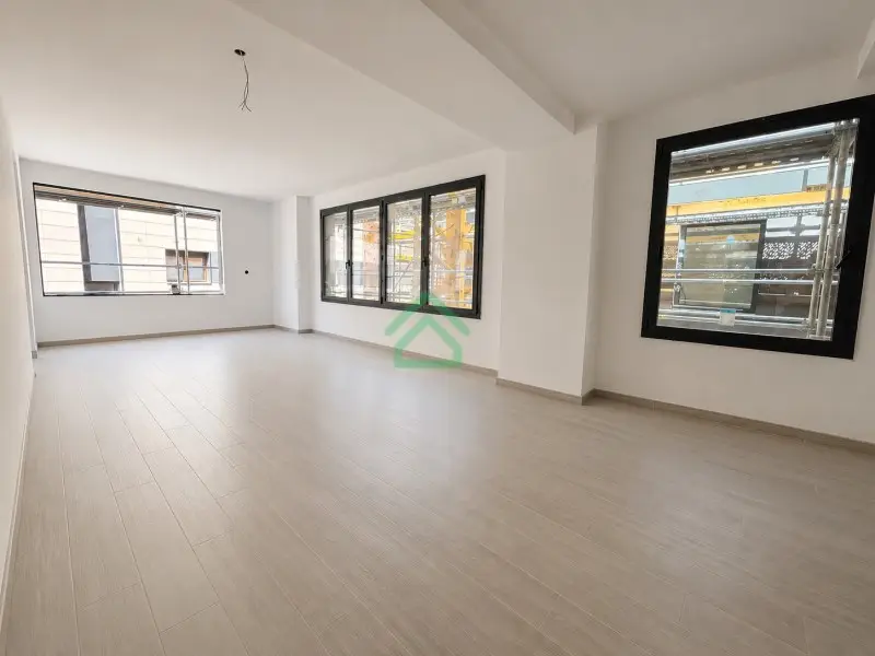 Appartement de 3 chambres à Escaldes-Engordany, photo 1 sur 17