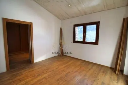 Otro de 4 habitaciones en Canillo, foto 22 de 29