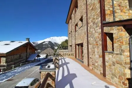 Otro de 4 habitaciones en Canillo, foto 3 de 29