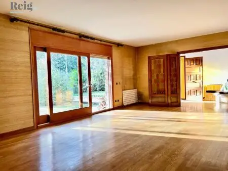 Autre de 4 chambres à Sant Julià de Lòria, photo 7 sur 40