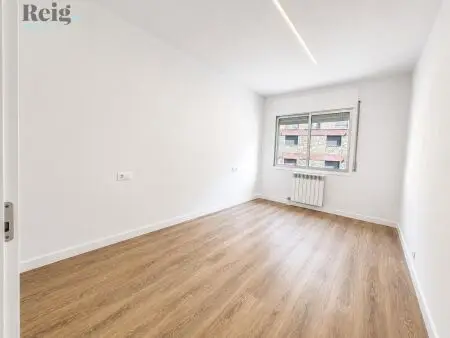 Altre de 3 habitacions a Escaldes-Engordany, foto 28 de 33