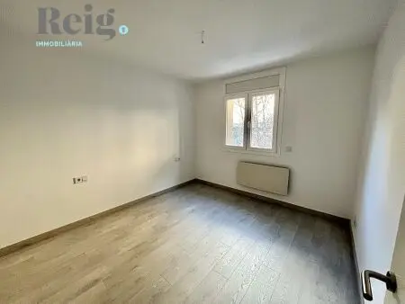Flat with 2 bedrooms in Sant Julià de Lòria, photo 7 of 10