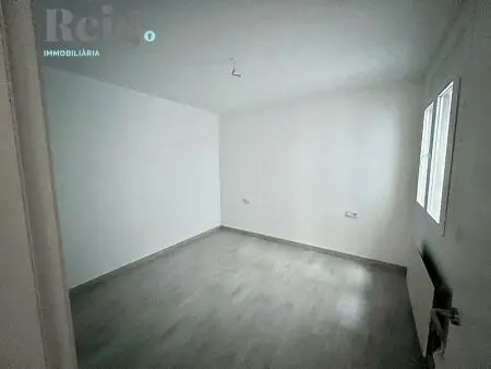 Flat with 2 bedrooms in Sant Julià de Lòria, photo 8 of 10