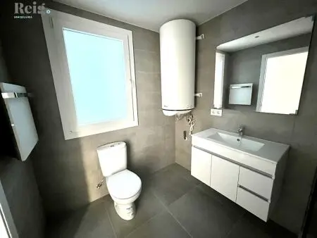 Flat with 2 bedrooms in Sant Julià de Lòria, photo 9 of 10