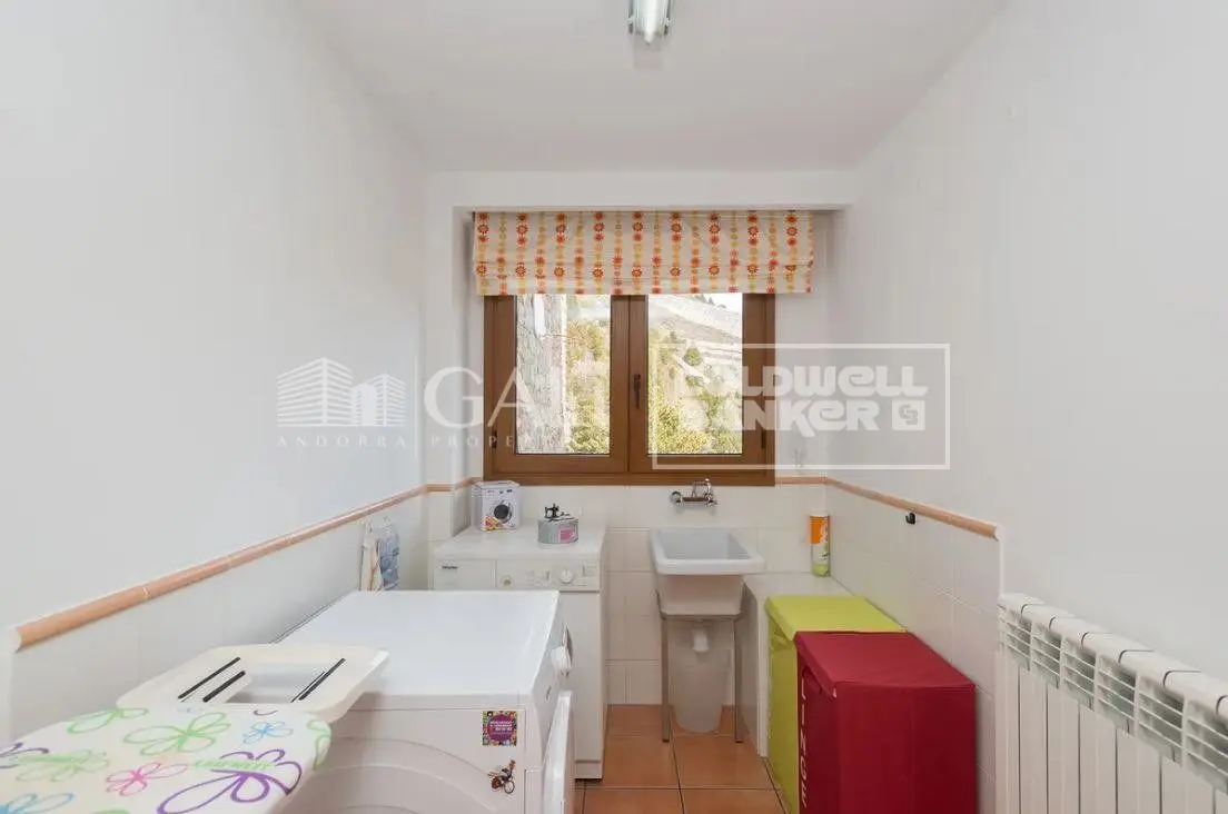 Xalet de 5 habitacions a Canillo, foto 12 de 14