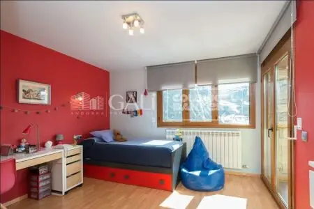 Altre de 5 habitacions a Canillo, foto 10 de 16