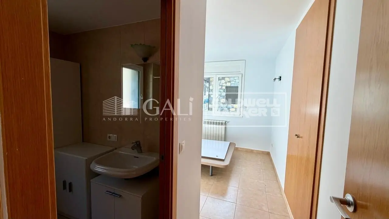 Flat with 3 bedrooms in Encamp, photo 10 of 14