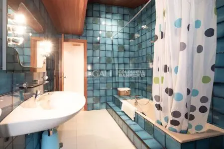 Otro de 7 habitaciones en Andorra la Vella, foto 17 de 29