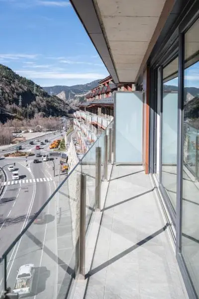 Piso de 2 habitaciones en Canillo, foto 10 de 25