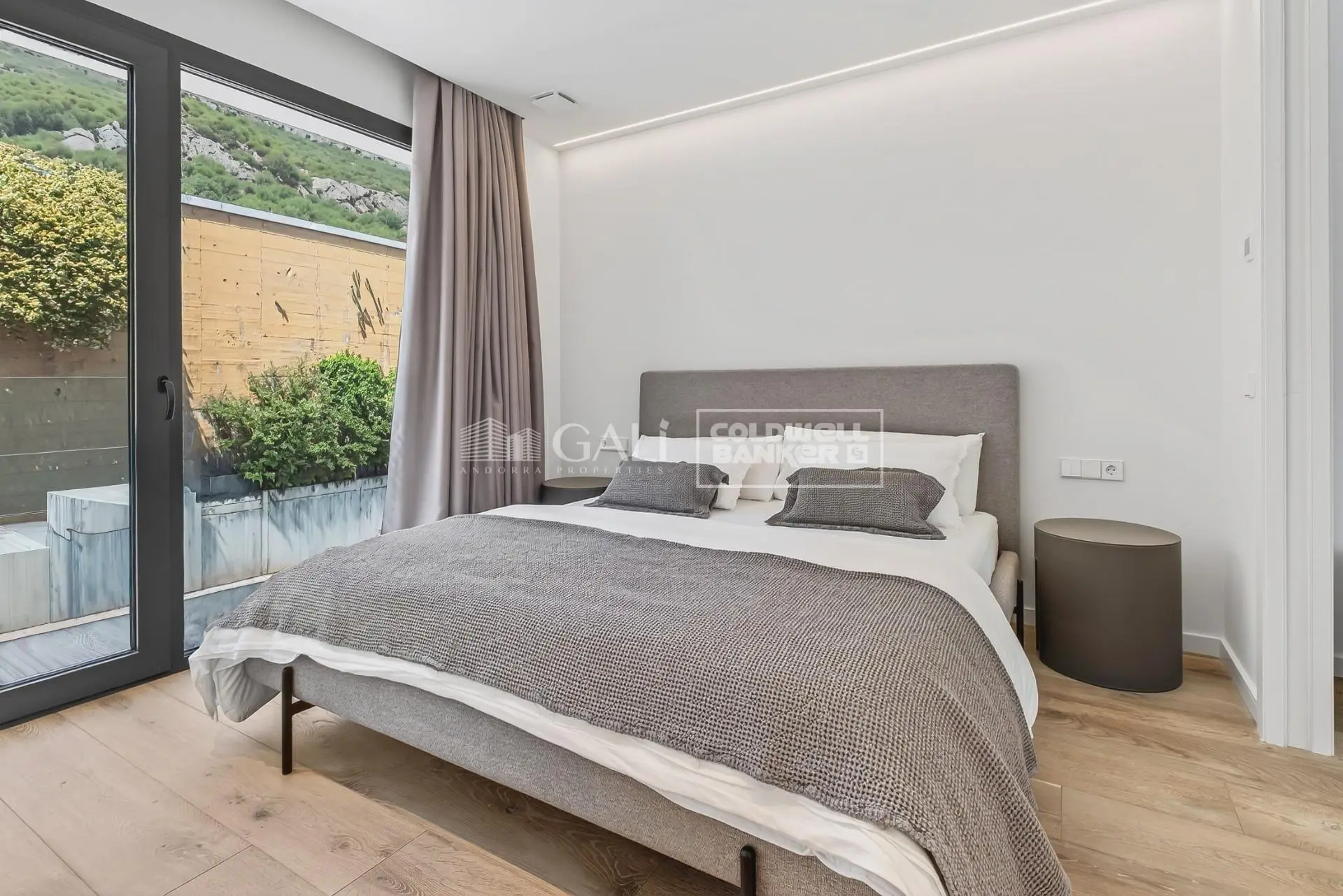 Appartement de 5 chambres à Andorra la Vella, photo 11 sur 14
