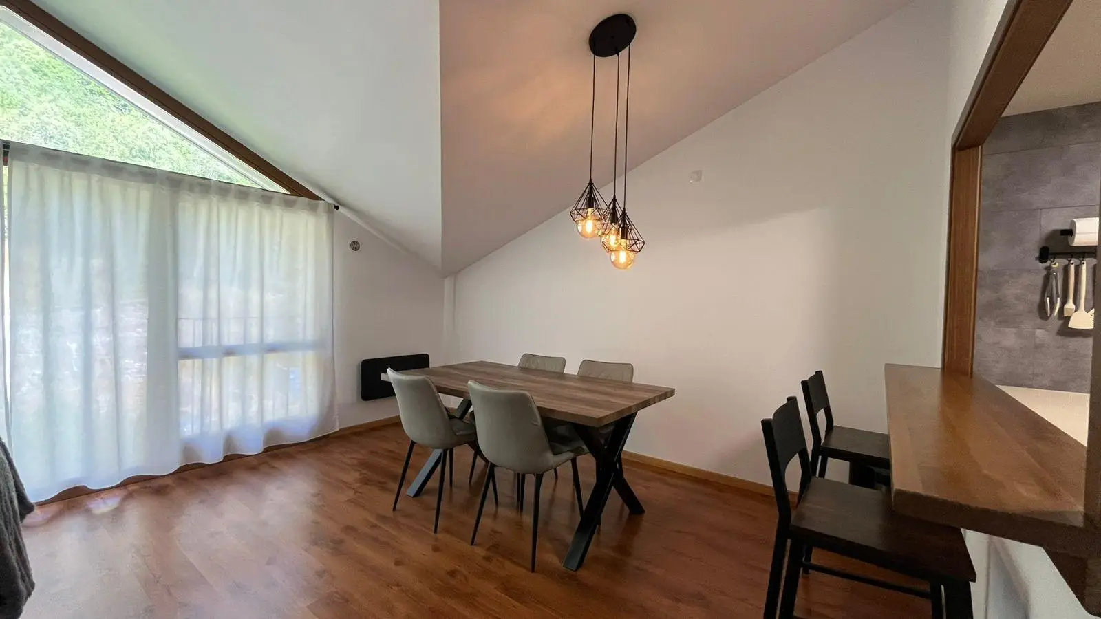 Apartamento de 2 habitaciones en Ordino, foto 3 de 14
