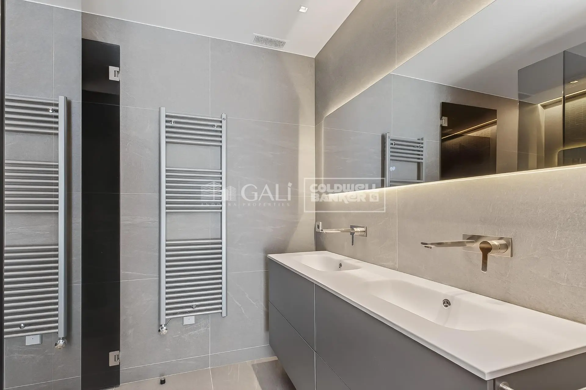 Appartement de 3 chambres à Andorra la Vella, photo 11 sur 14