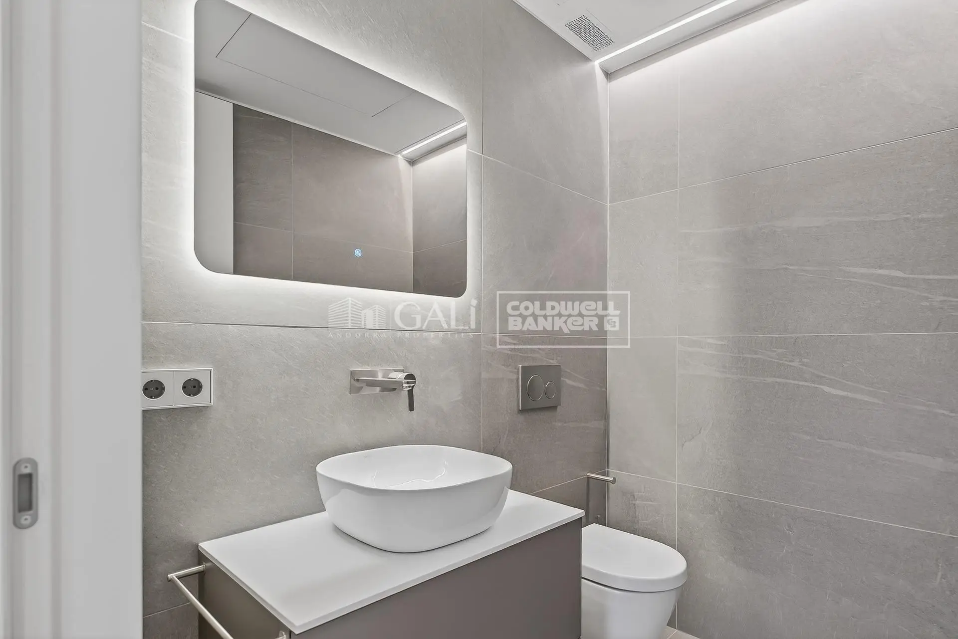 Appartement de 3 chambres à Andorra la Vella, photo 13 sur 14