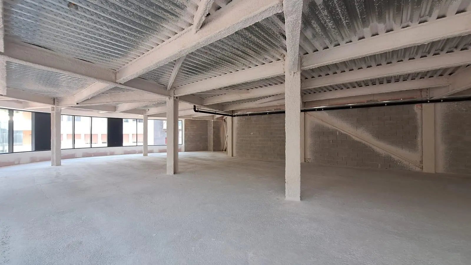 Commercial unit in Andorra la Vella, photo 3 of 14