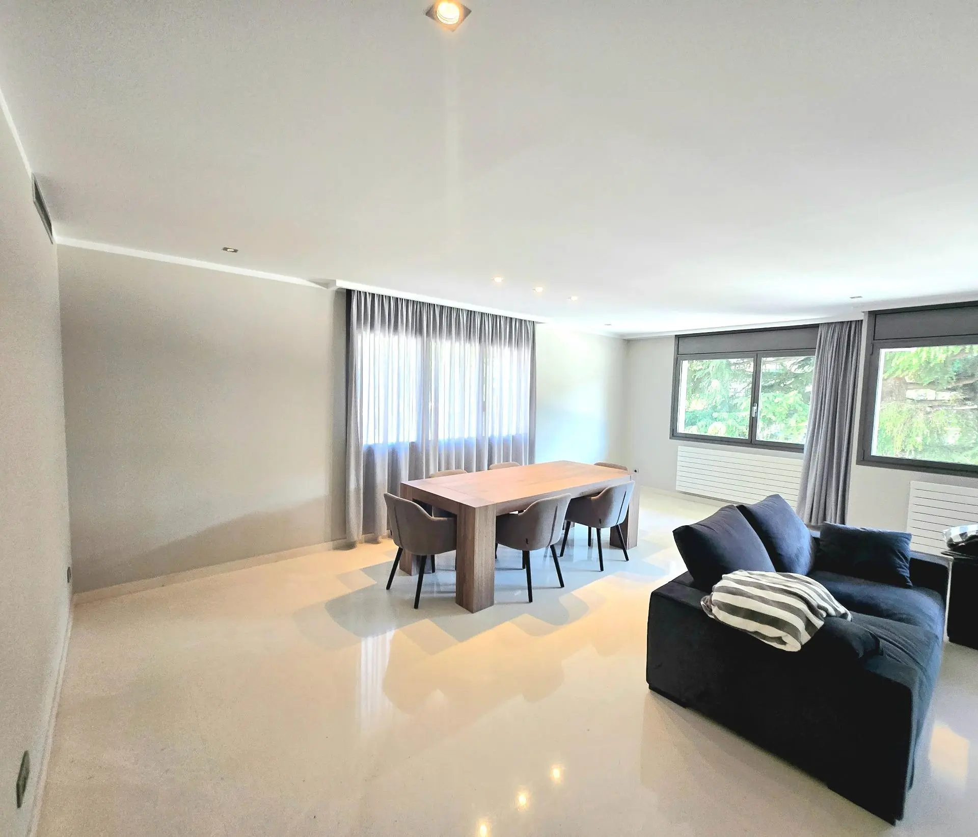 Piso de 3 habitaciones en Escaldes-Engordany, foto 3 de 14