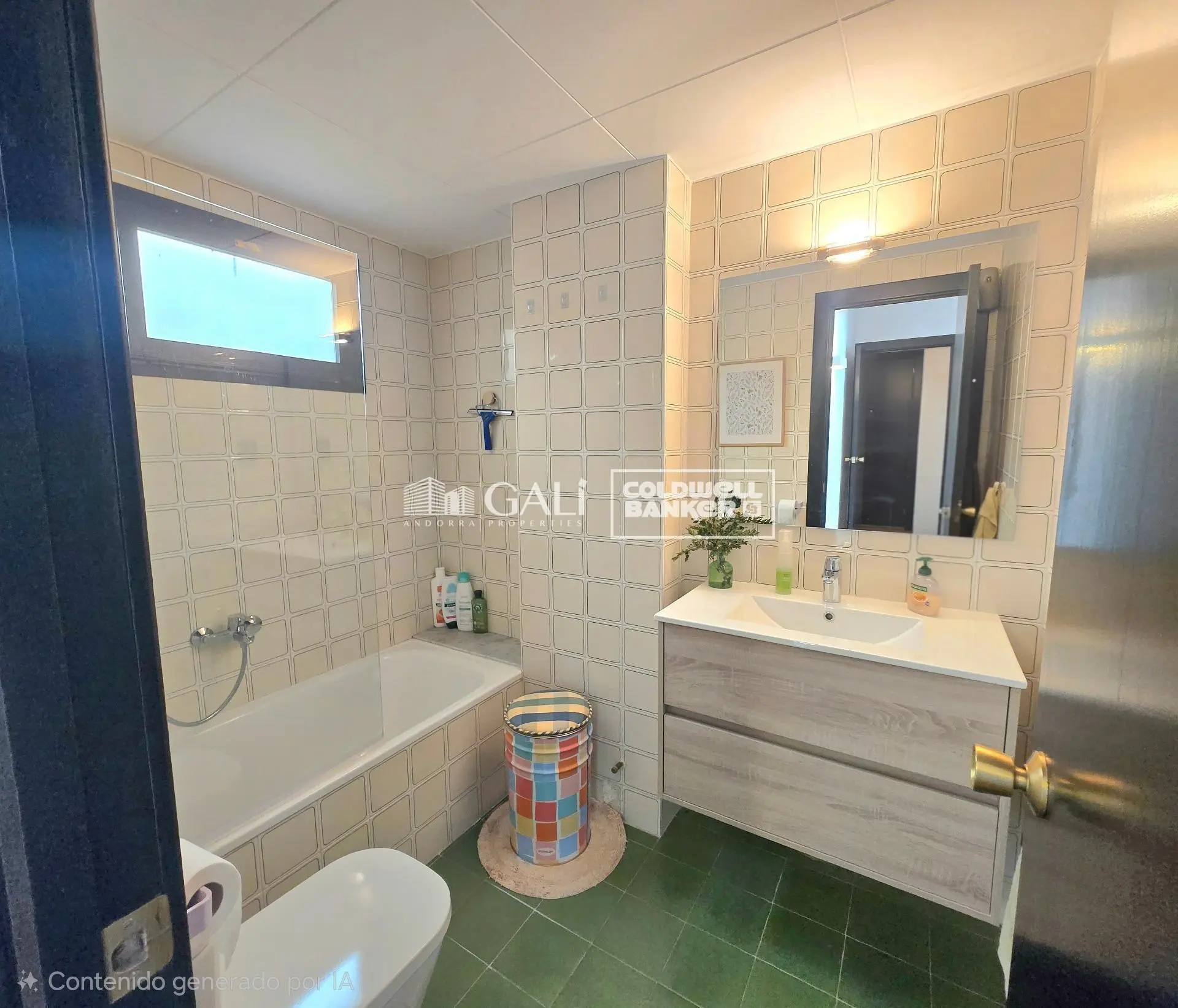 Apartamento de 4 habitaciones en Andorra la Vella, foto 12 de 14