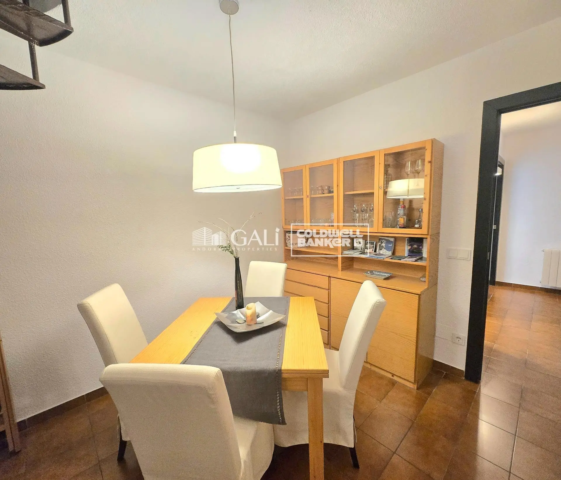 Apartamento de 4 habitaciones en Andorra la Vella, foto 3 de 14