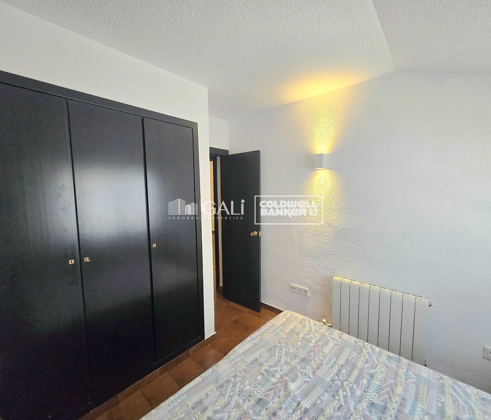 Apartamento de 4 habitaciones en Andorra la Vella, foto 8 de 14