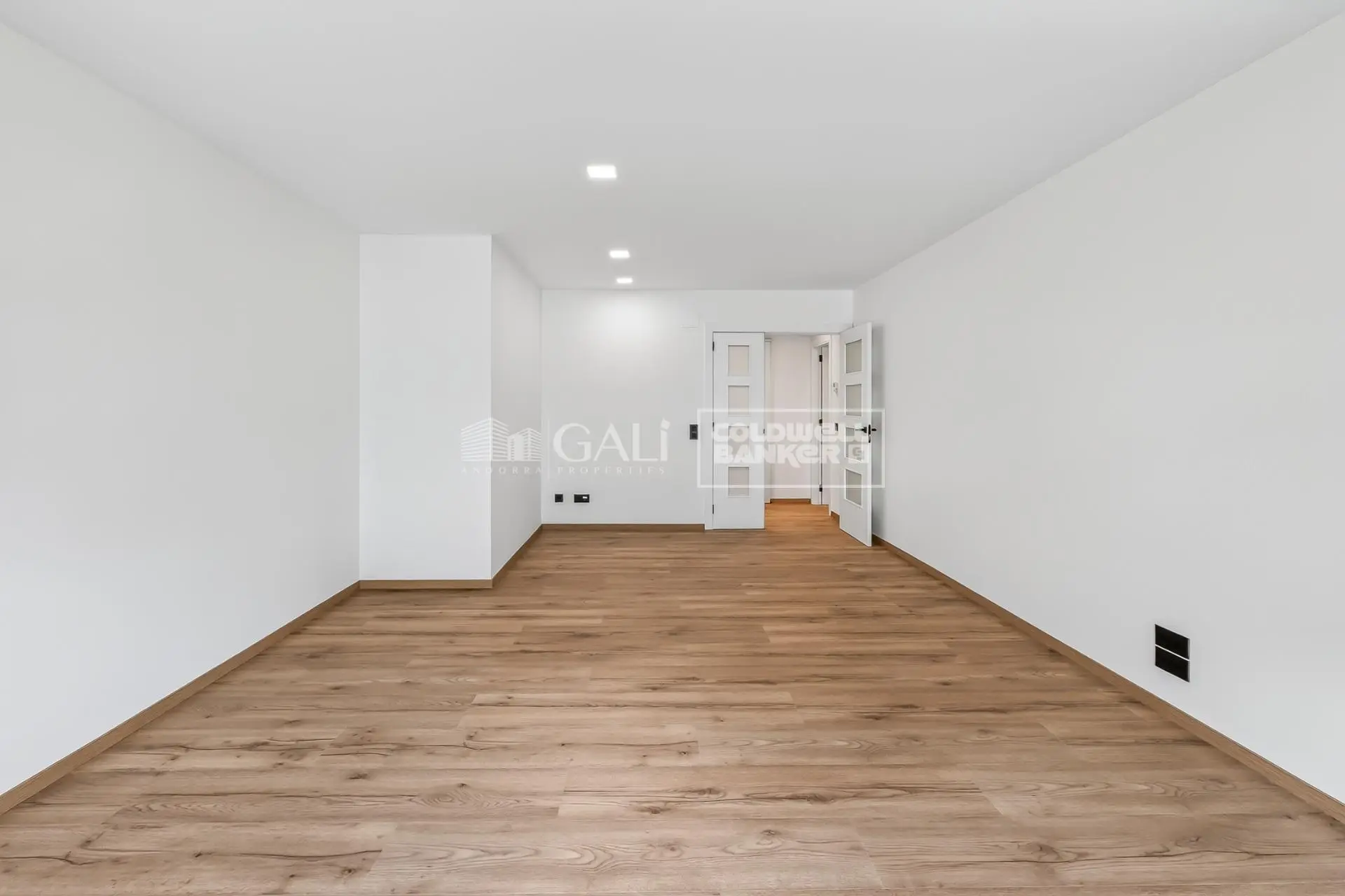 Appartement de 4 chambres à Escaldes-Engordany, photo 7 sur 28
