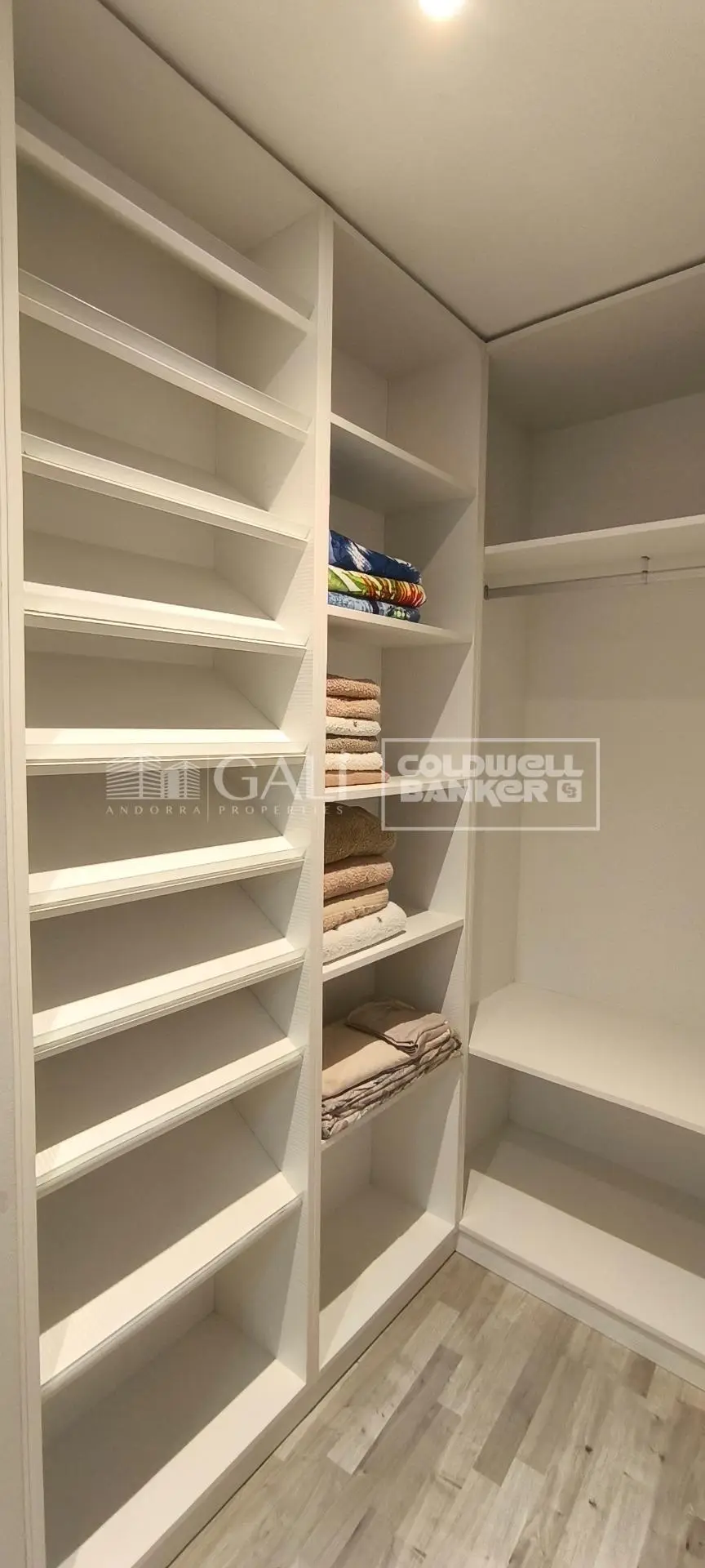 Apartament de 2 habitacions a Encamp, foto 23 de 28