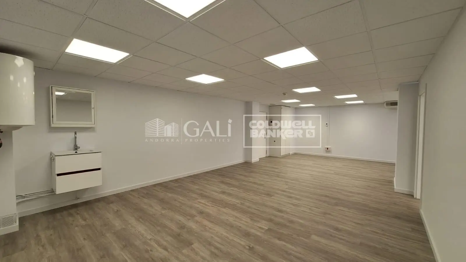 Commercial unit in Andorra la Vella, photo 16 of 23