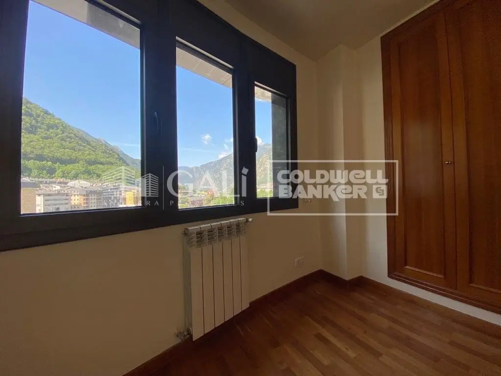 Piso de 3 habitaciones en Andorra la Vella, foto 10 de 14