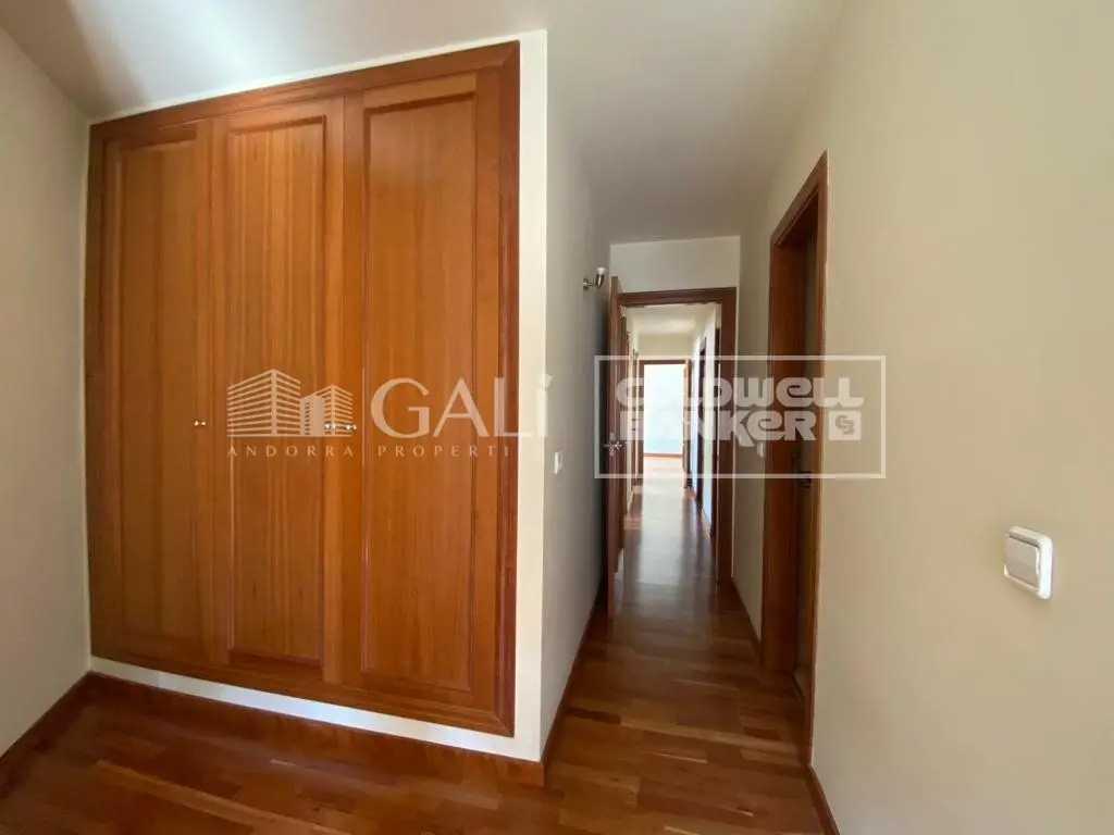 Piso de 3 habitaciones en Andorra la Vella, foto 14 de 14