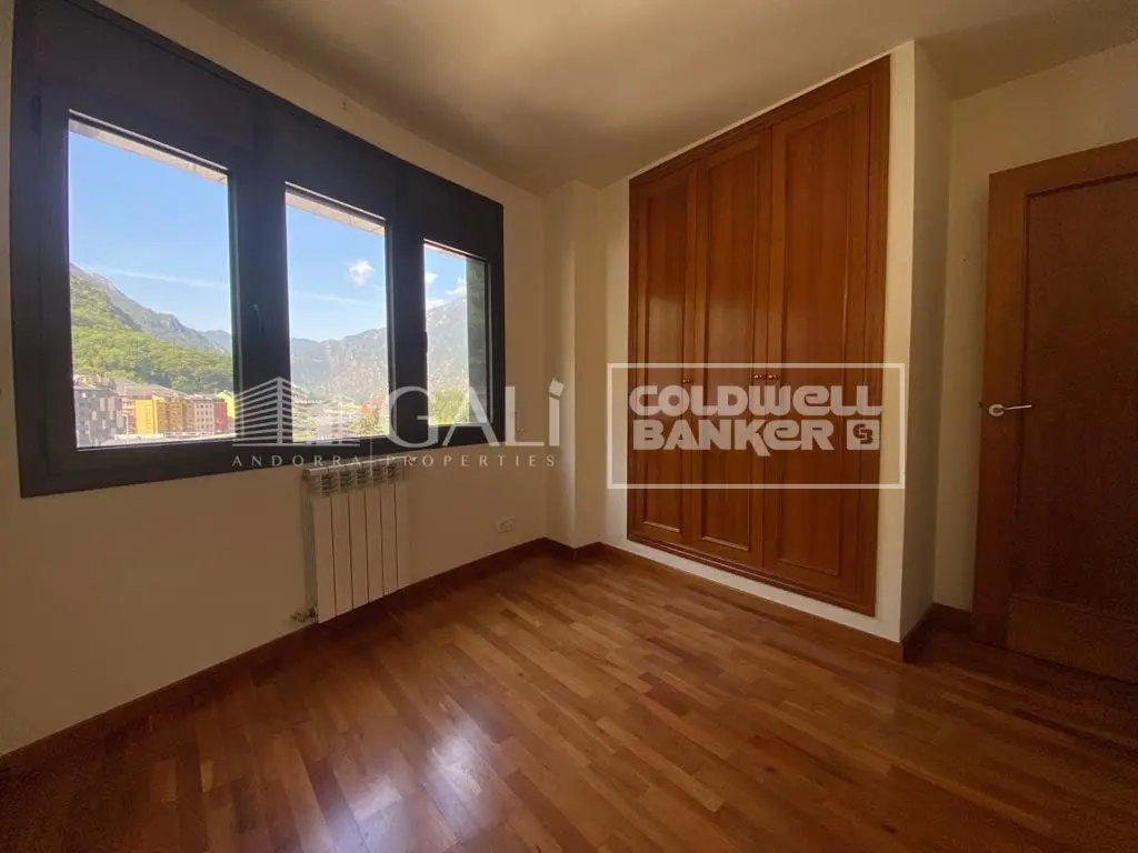 Piso de 3 habitaciones en Andorra la Vella, foto 9 de 14