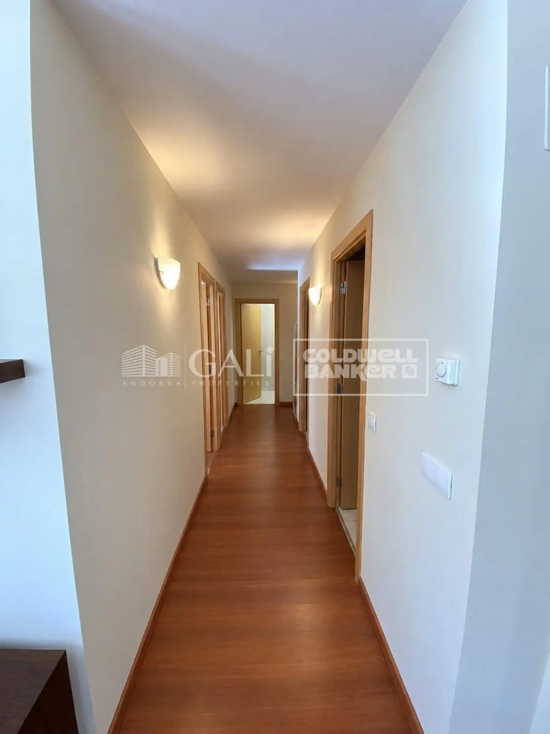 Piso de 2 habitaciones en Canillo, foto 9 de 13