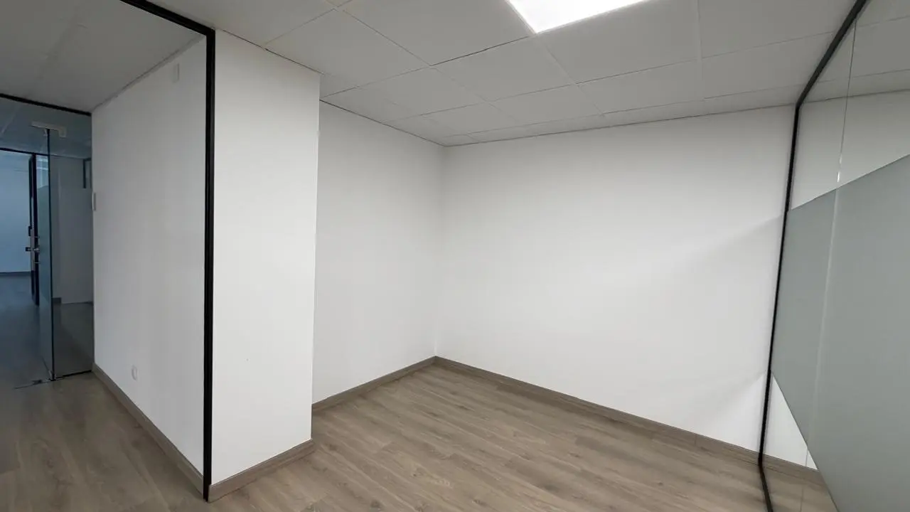 Commercial unit in Andorra la Vella, photo 10 of 14