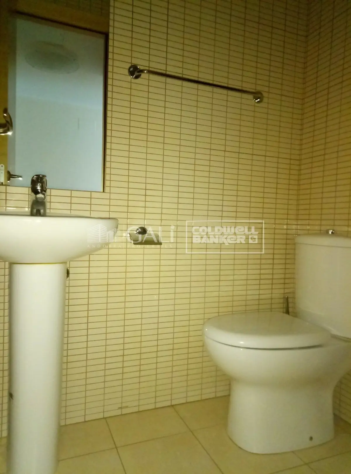 Flat with 2 bedrooms in Canillo, photo 11 of 14