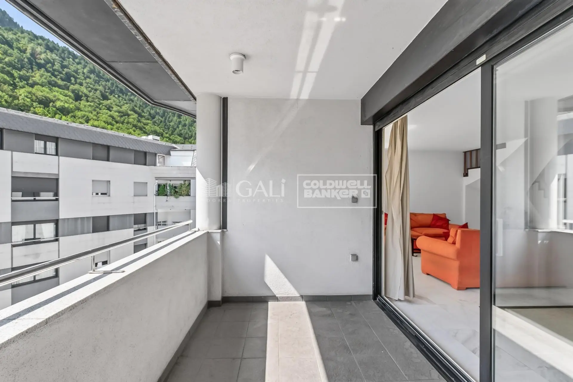 Apartamento de 4 habitaciones en Escaldes-Engordany, foto 19 de 42