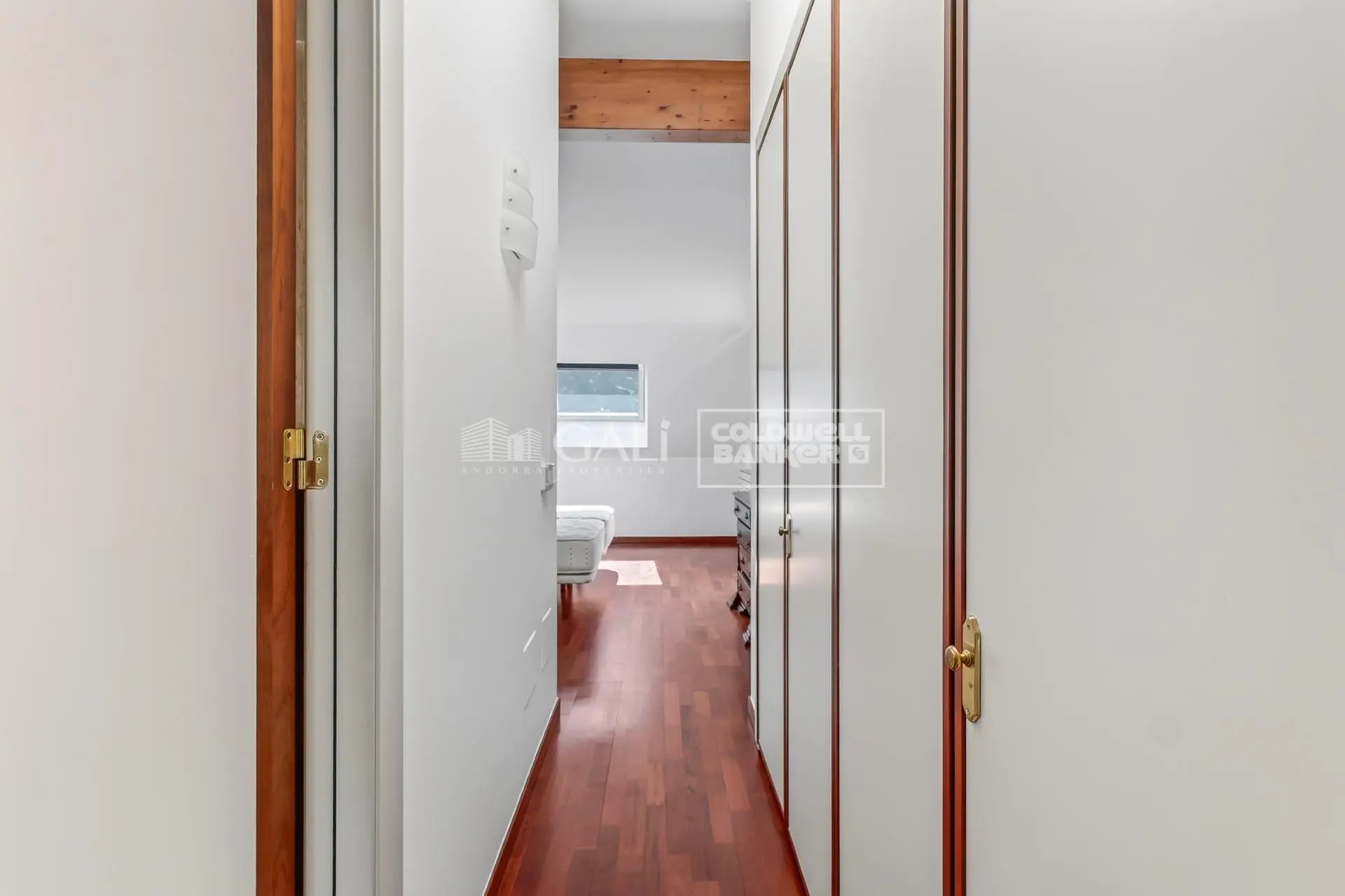 Apartamento de 4 habitaciones en Escaldes-Engordany, foto 32 de 42