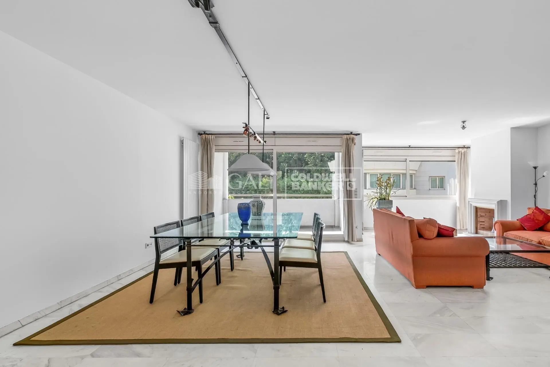 Apartamento de 4 habitaciones en Escaldes-Engordany, foto 9 de 42