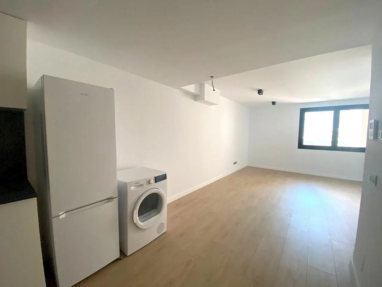 Apartamento de 4 habitaciones en Andorra la Vella, foto 3 de 14