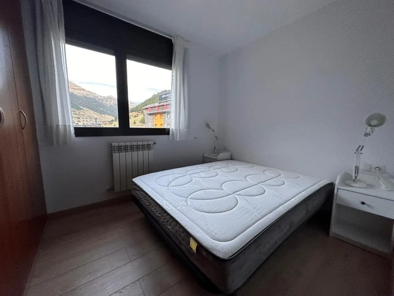Piso de 2 habitaciones en Canillo, foto 7 de 9