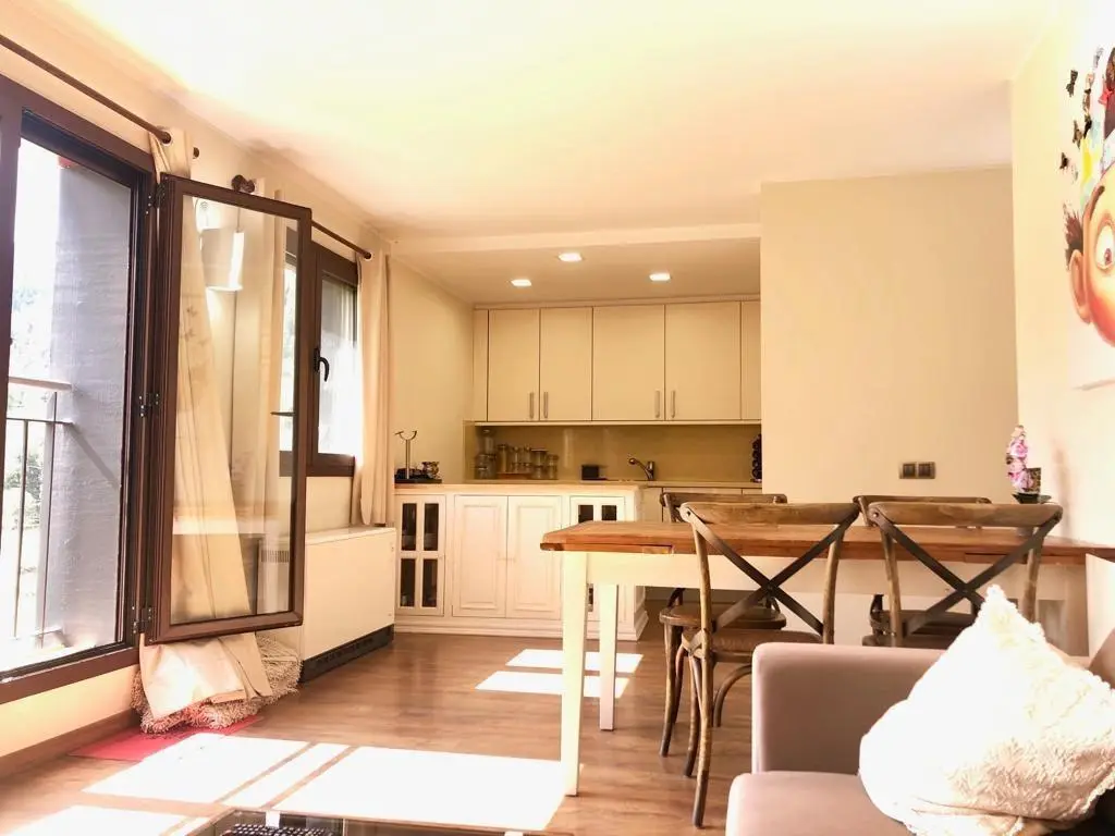 Piso de 2 habitaciones en Canillo, foto 1 de 14