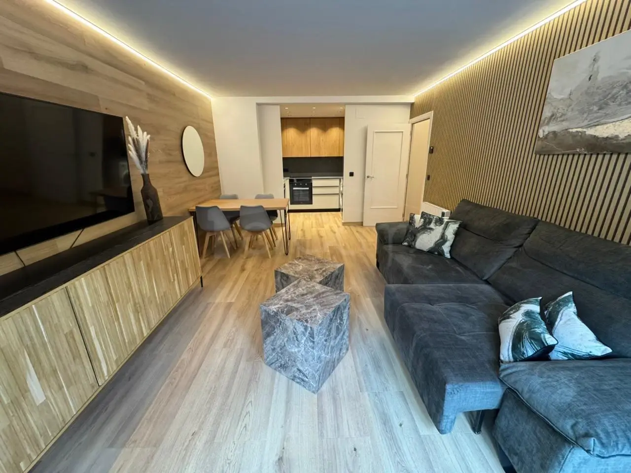 Flat with 3 bedrooms in Ordino, photo 3 of 12