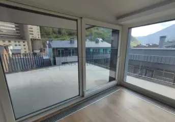 Pis de 4 habitacions a Escaldes-Engordany, foto 4 de 31