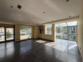 Piso de 4 habitaciones en Escaldes-Engordany, foto 4 de 25