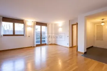 Flat with 3 bedrooms in Ordino, photo 4 of 16