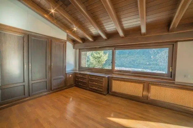 House with 4 bedrooms in Andorra la Vella, photo 2 of 14