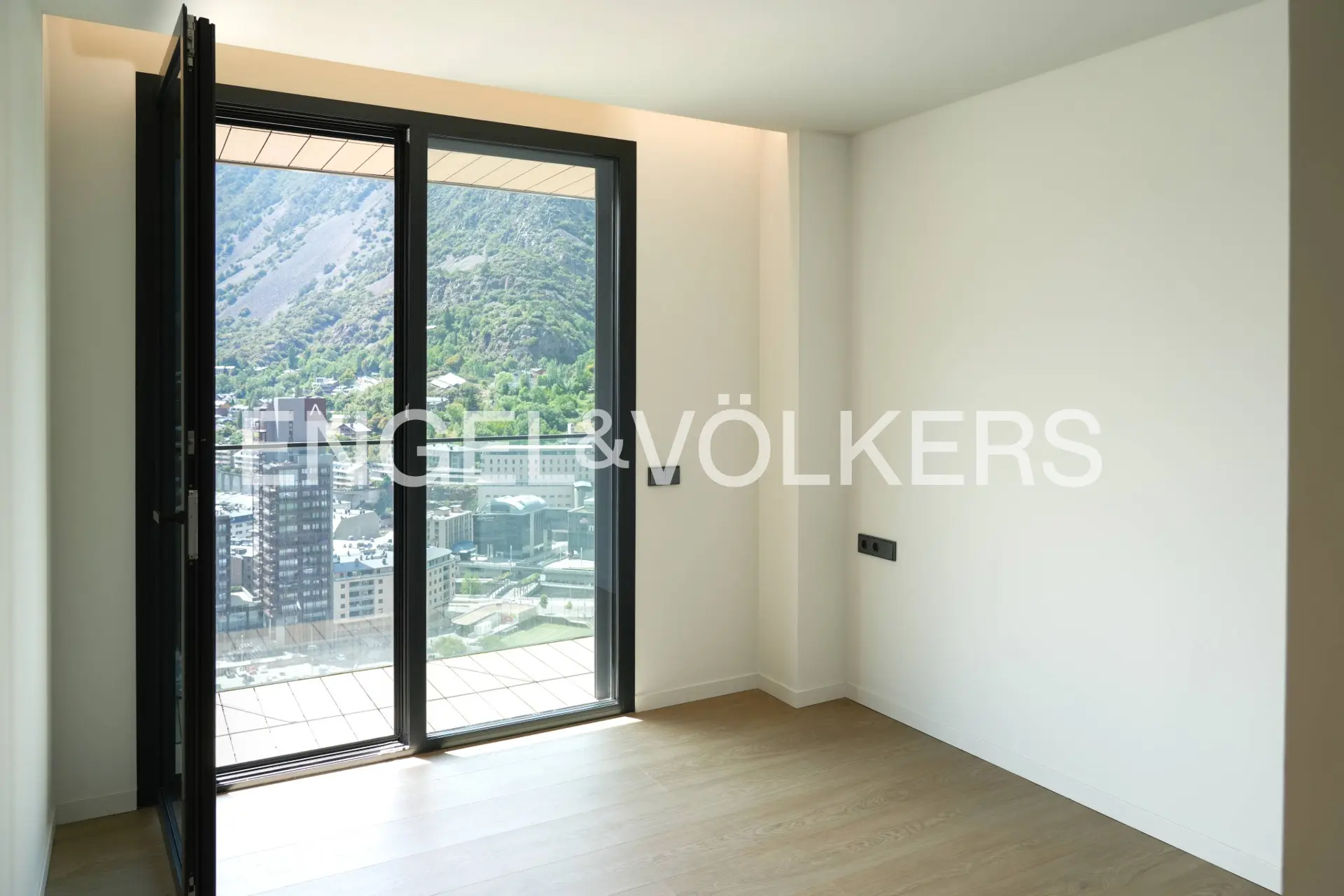 Apartamento de 4 habitaciones en Escaldes-Engordany, foto 30 de 47