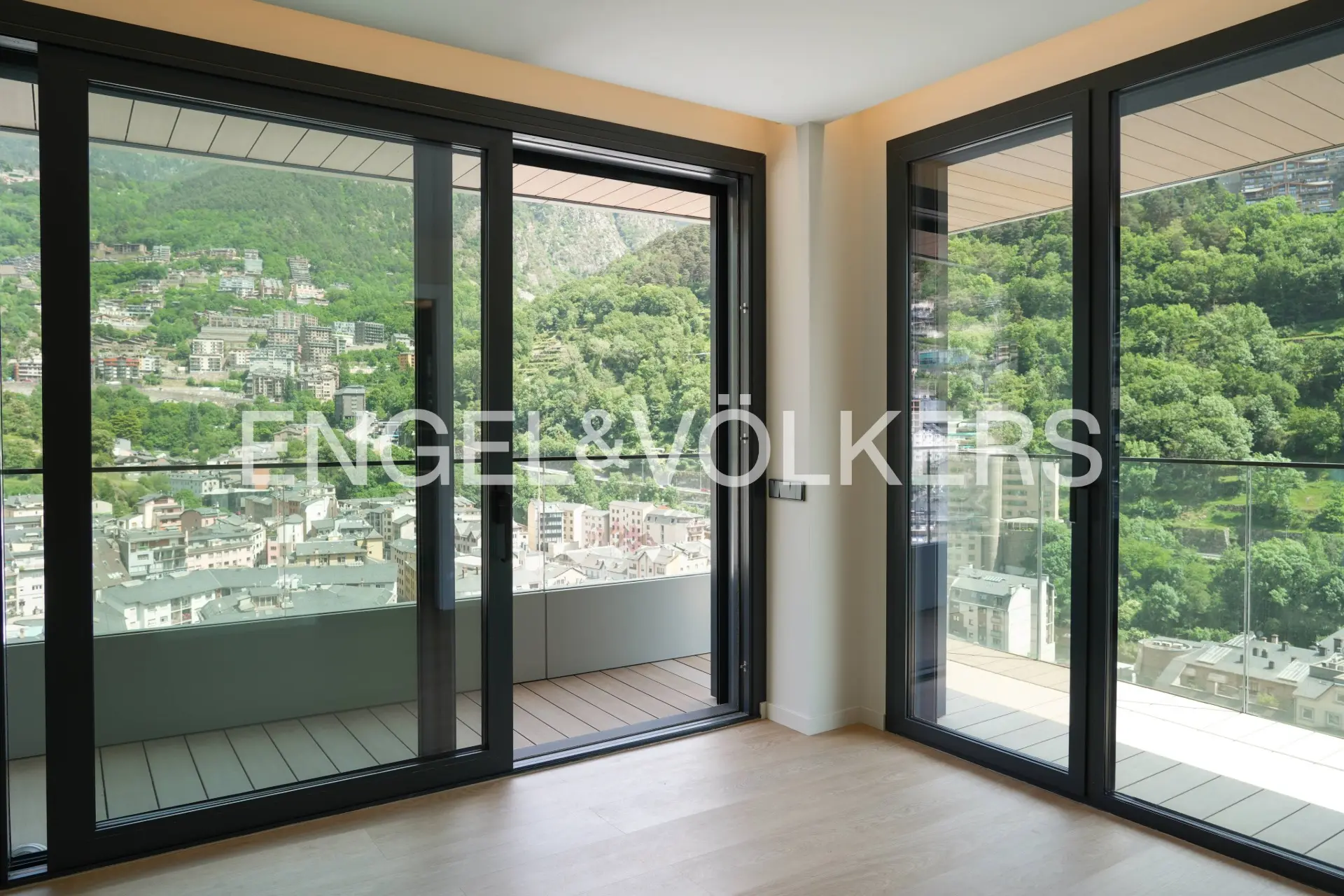 Apartamento de 4 habitaciones en Escaldes-Engordany, foto 16 de 47
